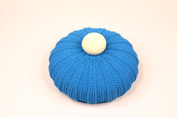 The Knit Hat Cake