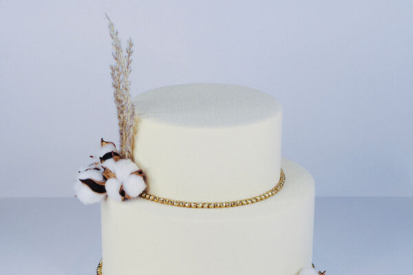 2 Tier Cake With Cotton Flowers