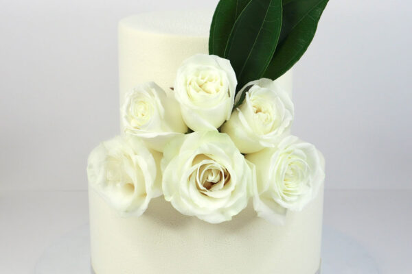 2 Tier Cake With Roses